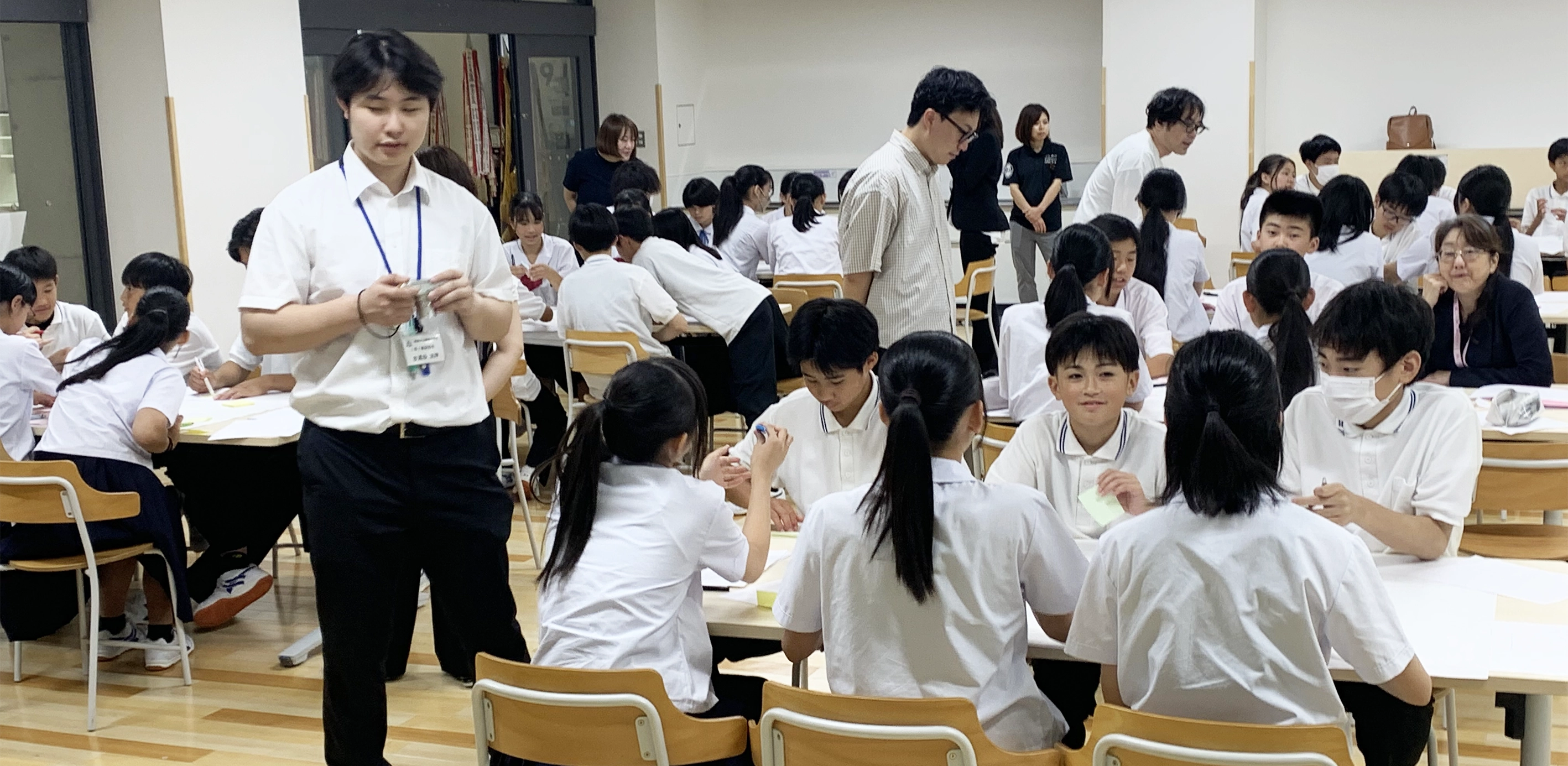 出前授業実施レポート:その3 輪島の中学生とカレンダーのキャッチコピーづくりを行いました。